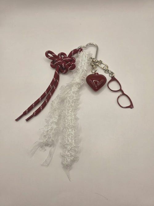Bordeaux Bunny Bag Charm – Tassenhanger met Hartje & Brilletje