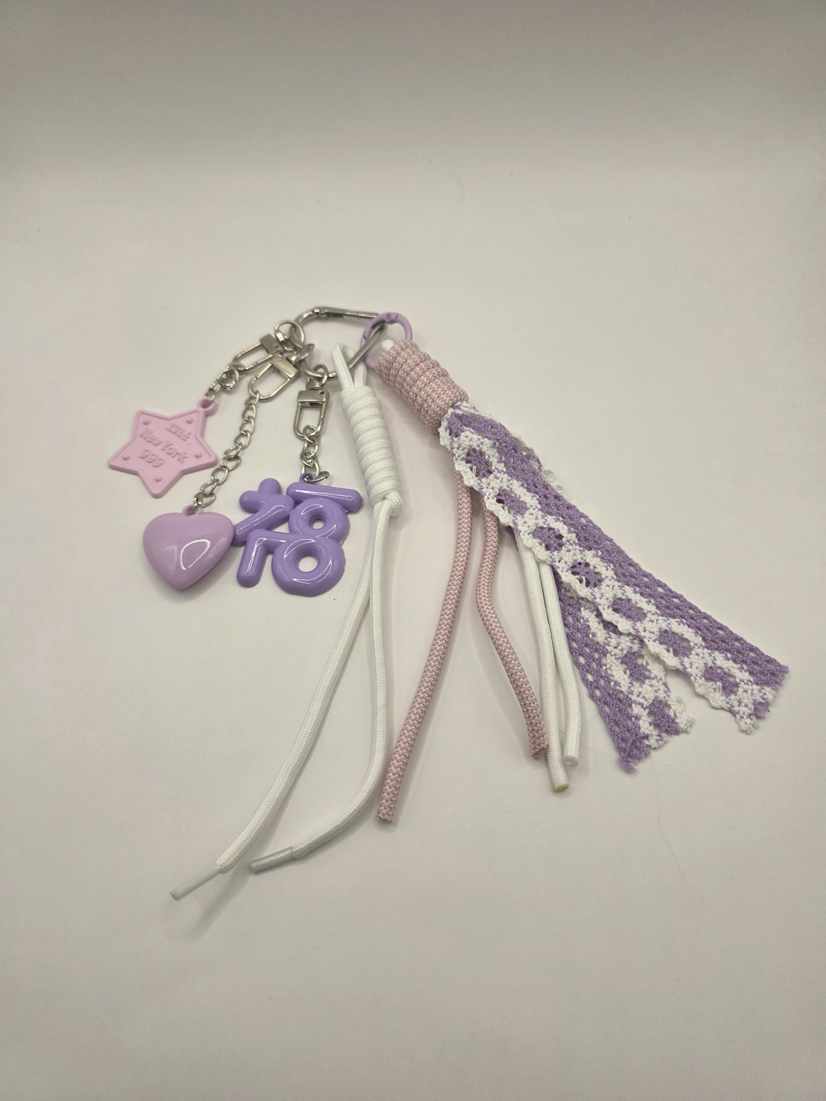 Lila Bunny Bag Charm – Tassenhanger met Hart & Charms